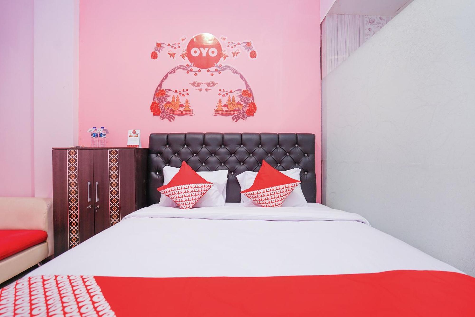 Hotel O Juanda Near Terminal International Juanda Brebek Экстерьер фото