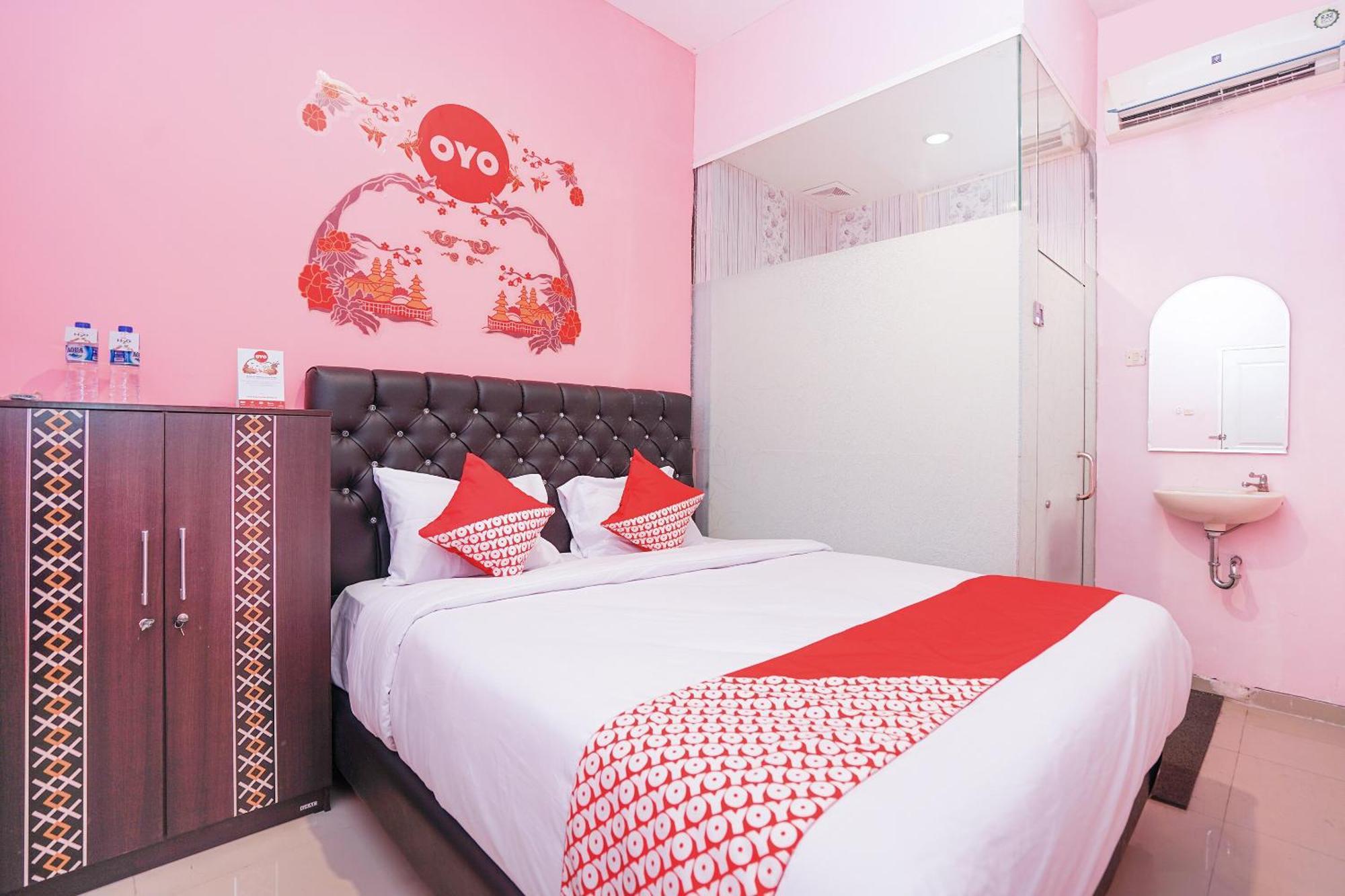 Hotel O Juanda Near Terminal International Juanda Brebek Экстерьер фото